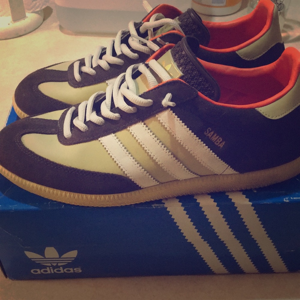 Adidas Sambas
